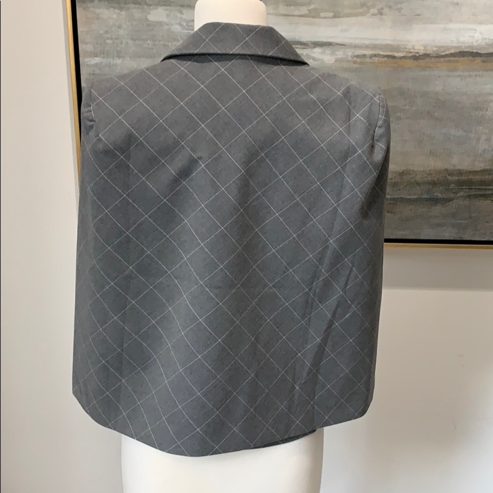 Jacket - Picture 5 of 11